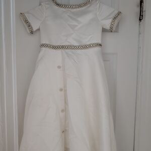 Elegant White Kids Dress with Pearl Accents